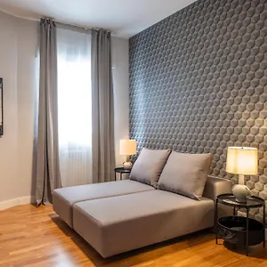 https://sweet-life-luxury-apartment-suite-rooms.barihotels.org